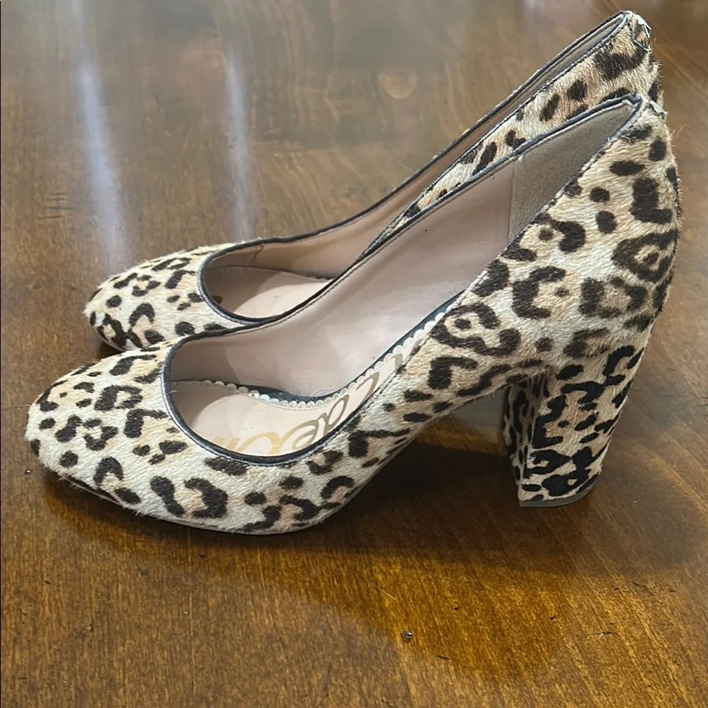 Sam Edelman Brown and Tan Heels - Picture 2 of 9